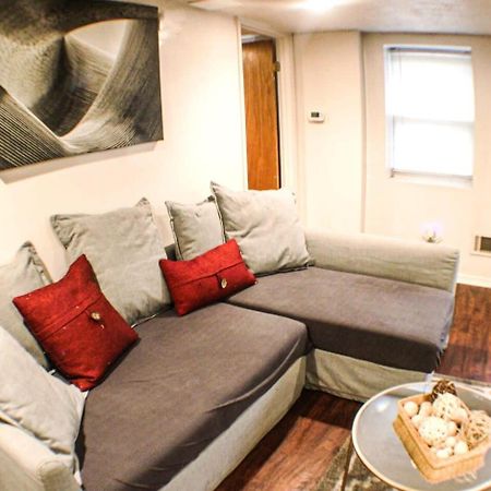 1 Bed Apt - Amazing Location 1 Block To Carson St 피츠버그 외부 사진