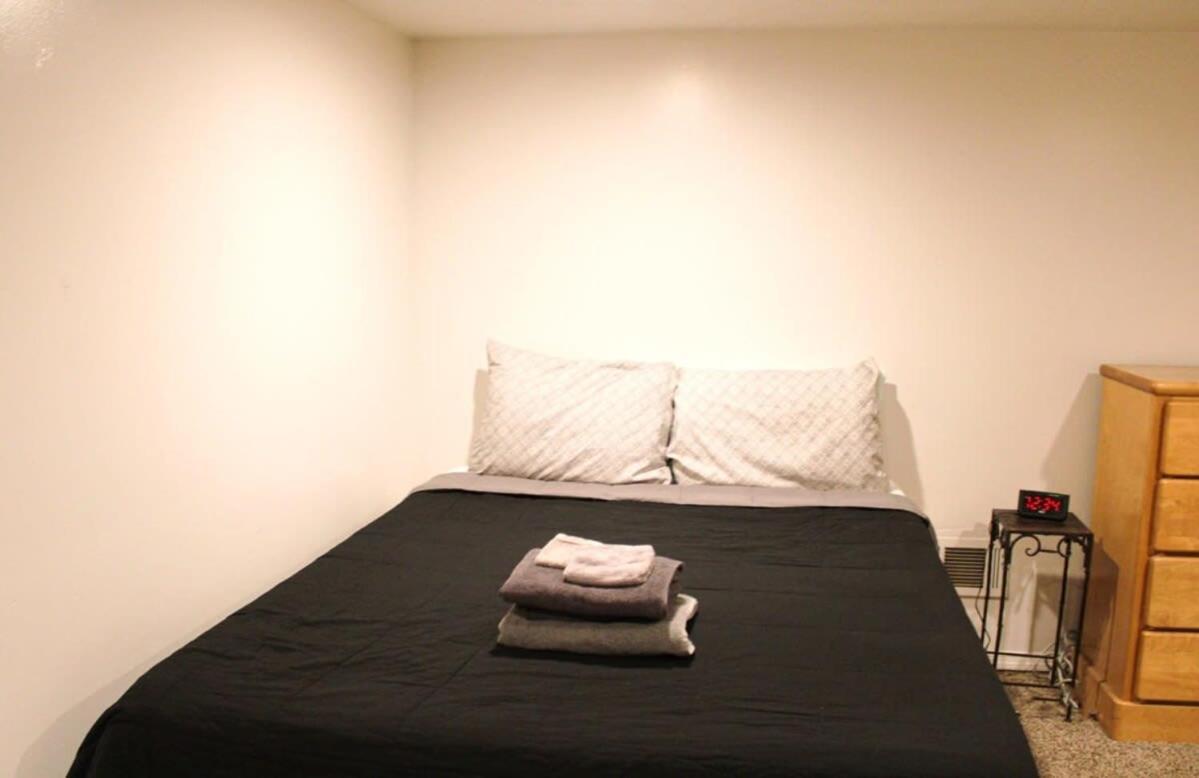 1 Bed Apt - Amazing Location 1 Block To Carson St 피츠버그 외부 사진